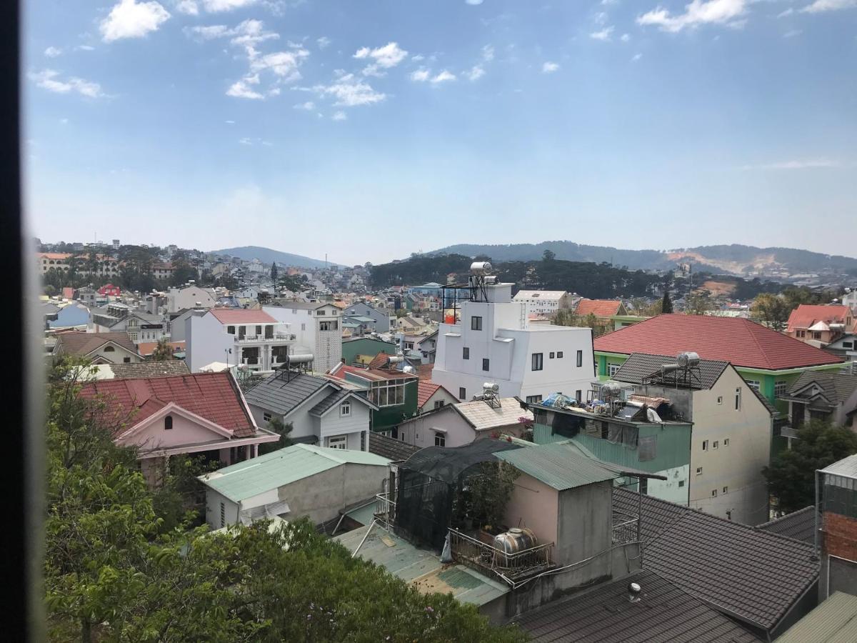 Ngoc Tran Hotel Да Лат Екстериор снимка